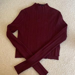 Crop top sweater